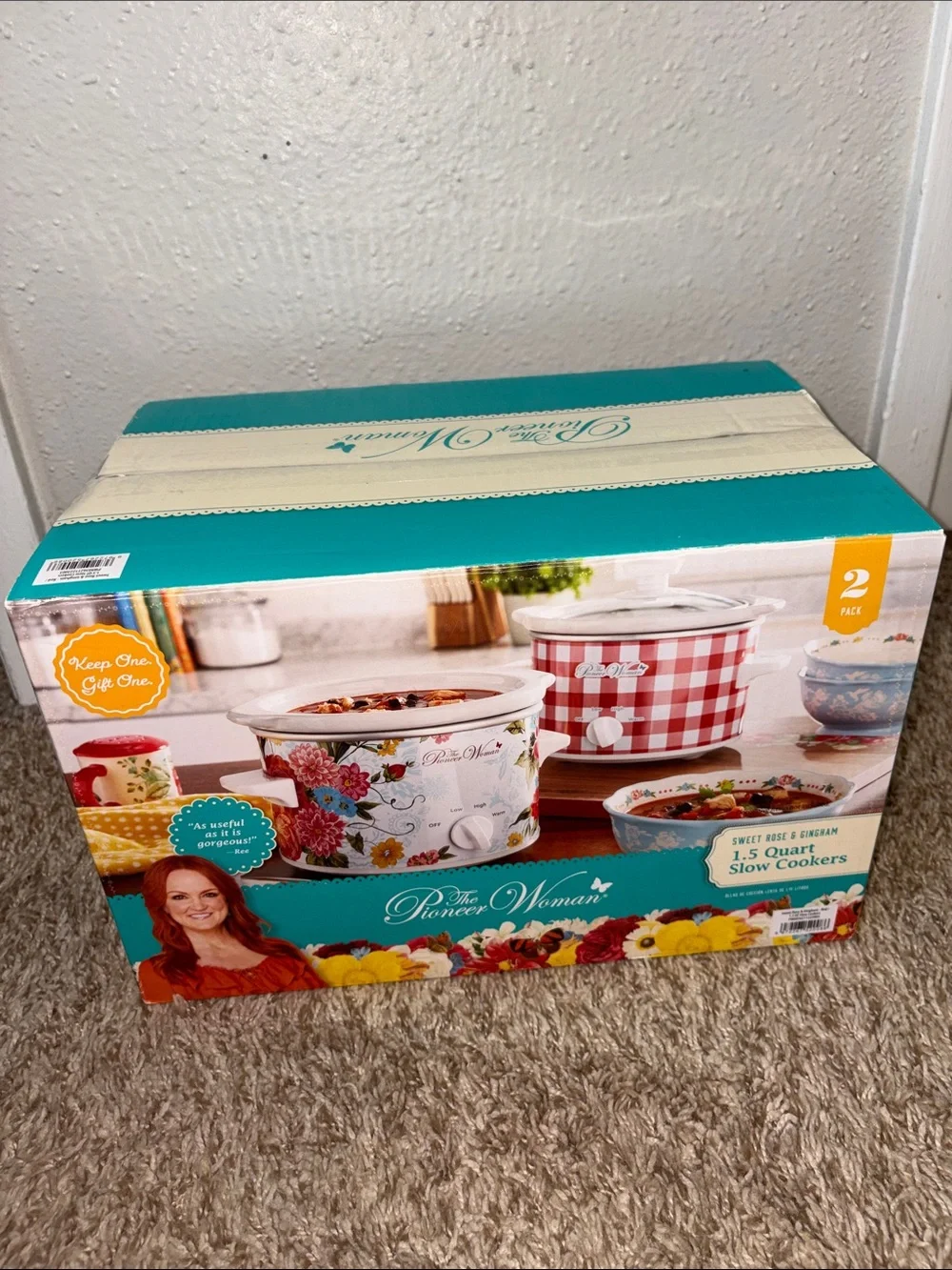 The Pioneer Woman Floral & Gingham 2-Piece Slow Cooker Set - Red & White